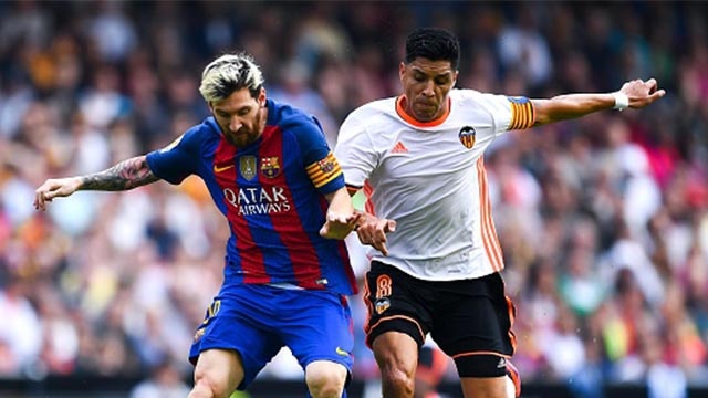 Highlights Valencia 2-3 Barcelona hinh anh