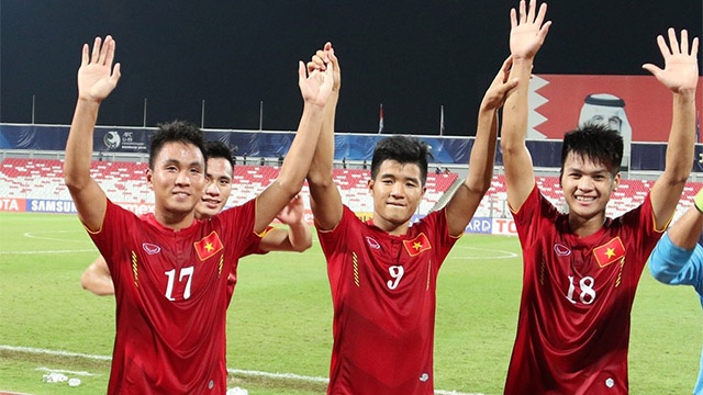 Video truc tiep bong da U19 Viet Nam vs U19 Nhat Ban hinh anh