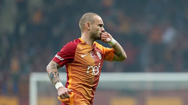 Pha ghi ban o dang cap cao cua Sneijder hinh anh