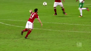 10 ban thang dep nhat luot di Bundesliga hinh anh