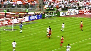 Nhung ban thang an tuong tu goc hep trong lich su bong da hinh anh