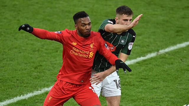 Video Liverpool bi doi bong hang tu cam hoa 0-0 hinh anh