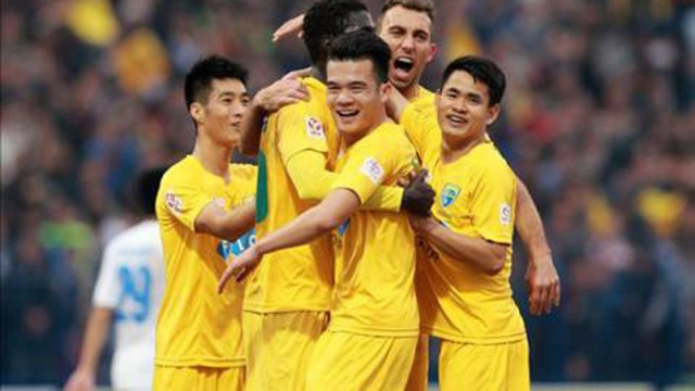 Video chien thang cua FLC Thanh Hoa truoc Song Lam Nghe An hinh anh