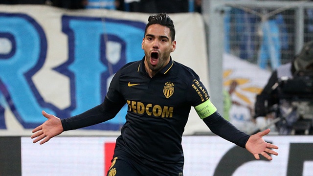 Falcao ghi ban giup Monaco dan dau Ligue 1 hinh anh