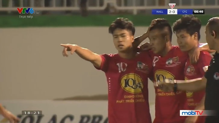 Pha volley rat nhanh cua Cong Phuong hinh anh