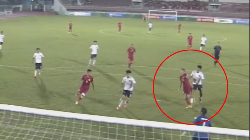 Goc quay cho thay cau thu Long An da day nga doi thu hinh anh