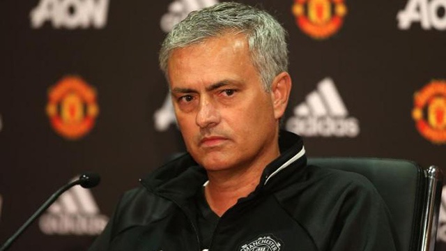 Jose Mourinho: 'Cup nho nhung van la danh hieu' hinh anh