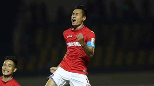 Minh Tuan lap cu dup, CLB Quang Ninh thang CLB Sai Gon 3-0 hinh anh