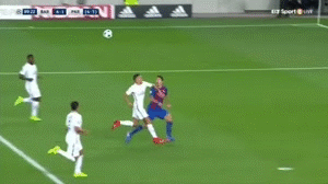 Nhung tinh huong gay tranh cai o tran Barca vs PSG hinh anh