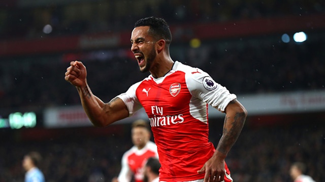 5 ban thang dep trong su nghiep cua Theo Walcott hinh anh