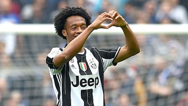 Cuu sao Chelsea giup Juventus vat va thang Sampdoria hinh anh