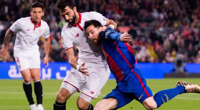 Man trinh dien thang hoa cua Messi truoc Sevilla hinh anh