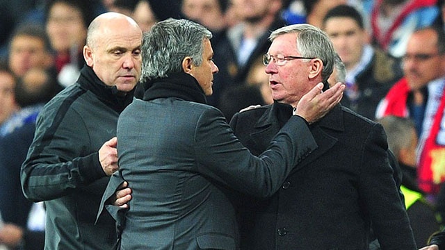 Ly do MU sa sut trong 4 nam qua: Loi tai Sir Alex Ferguson ? hinh anh