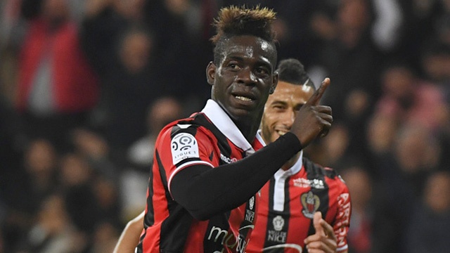 Balotelli ghi ban khien PSG sap thanh cuu vuong hinh anh
