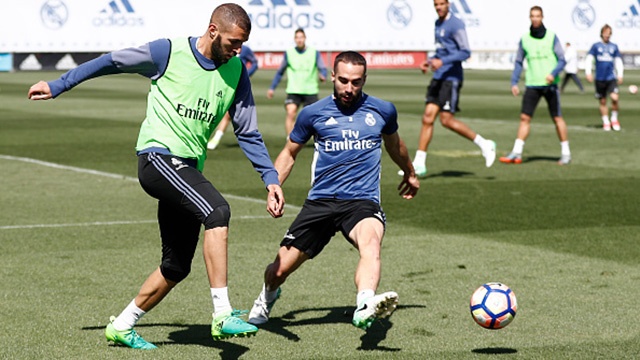 Cau thu Real tap dut diem truoc tran cau voi Atletico hinh anh