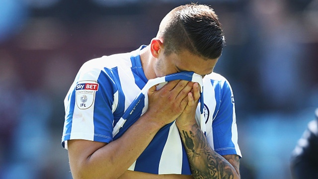 Video Brighton mat chuc vo dich vao tay Newcastle hinh anh