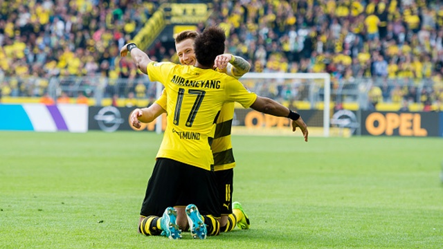 Video Dortmund nguoc dong kich tinh truoc Werder Bremen hinh anh