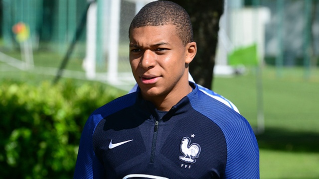 Tuyen Phap tich cuc tap dut diem truoc tran gap Thuy Dien hinh anh