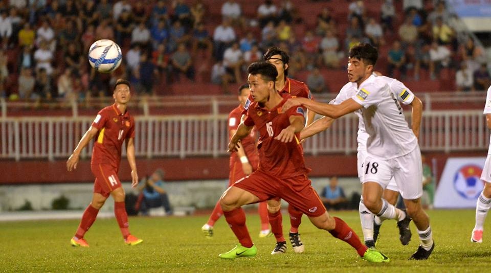 Video tran hoa cua tuyen Viet Nam truoc Jordan hinh anh