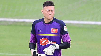 Pha cuu thua tren vach voi cua thu mon Van Lam hinh anh