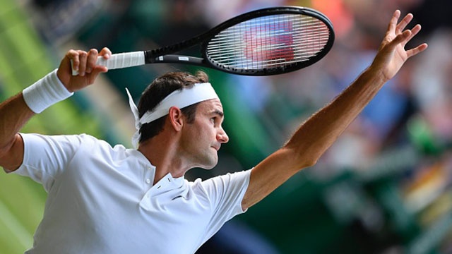 Roger Federer de dang di tiep do doi thu chan thuong hinh anh