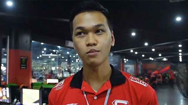 Chim Se Di Nang mim cuoi sau khi loai game thu Trung Quoc hinh anh