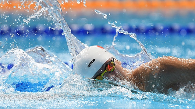 Huy Hoang bo xa Lam Quang Nhat o noi dung 1.500 m hinh anh