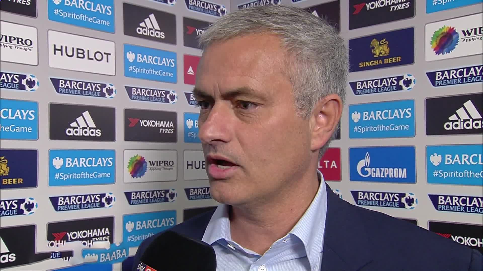 HLV Mourinho: 'Chuyen Lukaku dat re khong quan trong' hinh anh