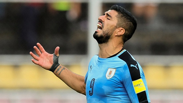 Highlights Suarez va dong doi tien gan vong chung ket World Cup hinh anh