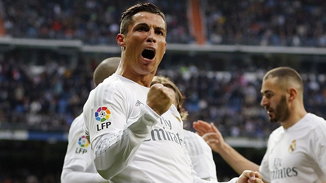 Ronaldo co tiep tuc gia han hop dong voi Real? hinh anh