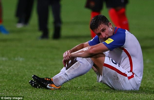 HLV Bruce Arena noi ve that bai xau ho cua tuyen My hinh anh