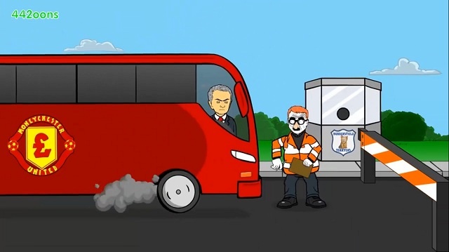 Hoat hinh vui xe buyt cua Mourinho de bep Huddersfield hinh anh