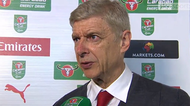 HLV Wenger: 'Arsenal se co gang vo dich tat ca cac giai dau' hinh anh
