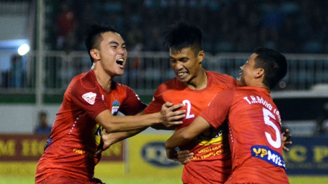 Highlights HAGL nguoc dong danh bai CLB Ha Noi 3-2 hinh anh