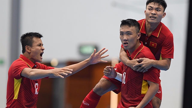 Highlights futsal Viet Nam 4-3 Indonesia hinh anh