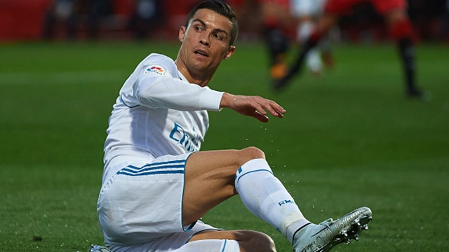 Man trinh dien gay that vong cua Ronaldo truoc Girona hinh anh