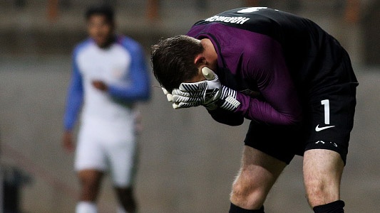 Pha lot bong hai huoc cua thu mon tuyen My hinh anh