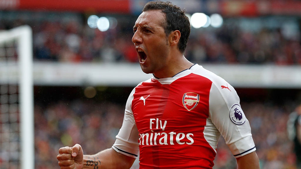 HLV Wenger: 'Khong the tin chan thuong cua Cazorla nang nhu vay' hinh anh