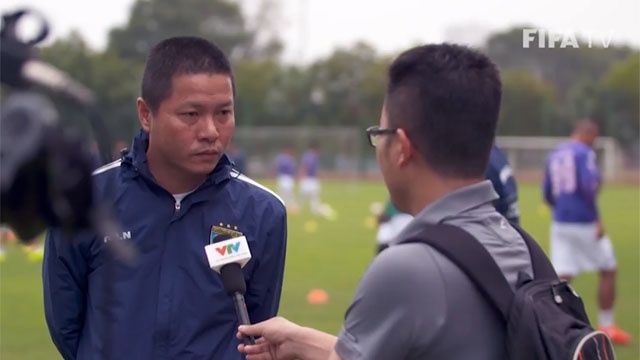 FIFA TV lam phong su ve Ha Noi FC hinh anh