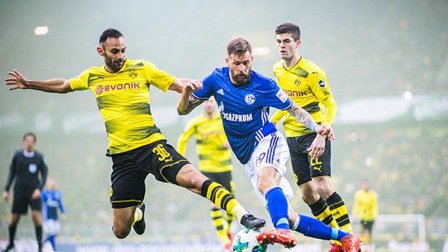 Highlights Dortmund bi cam hoa du dan truoc 4 ban hinh anh