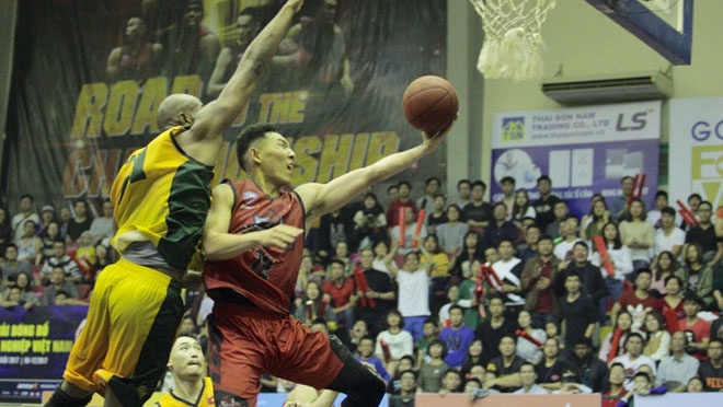 Highlights Thang Long Warriors nguoc dong danh bai Cantho Catfish hinh anh