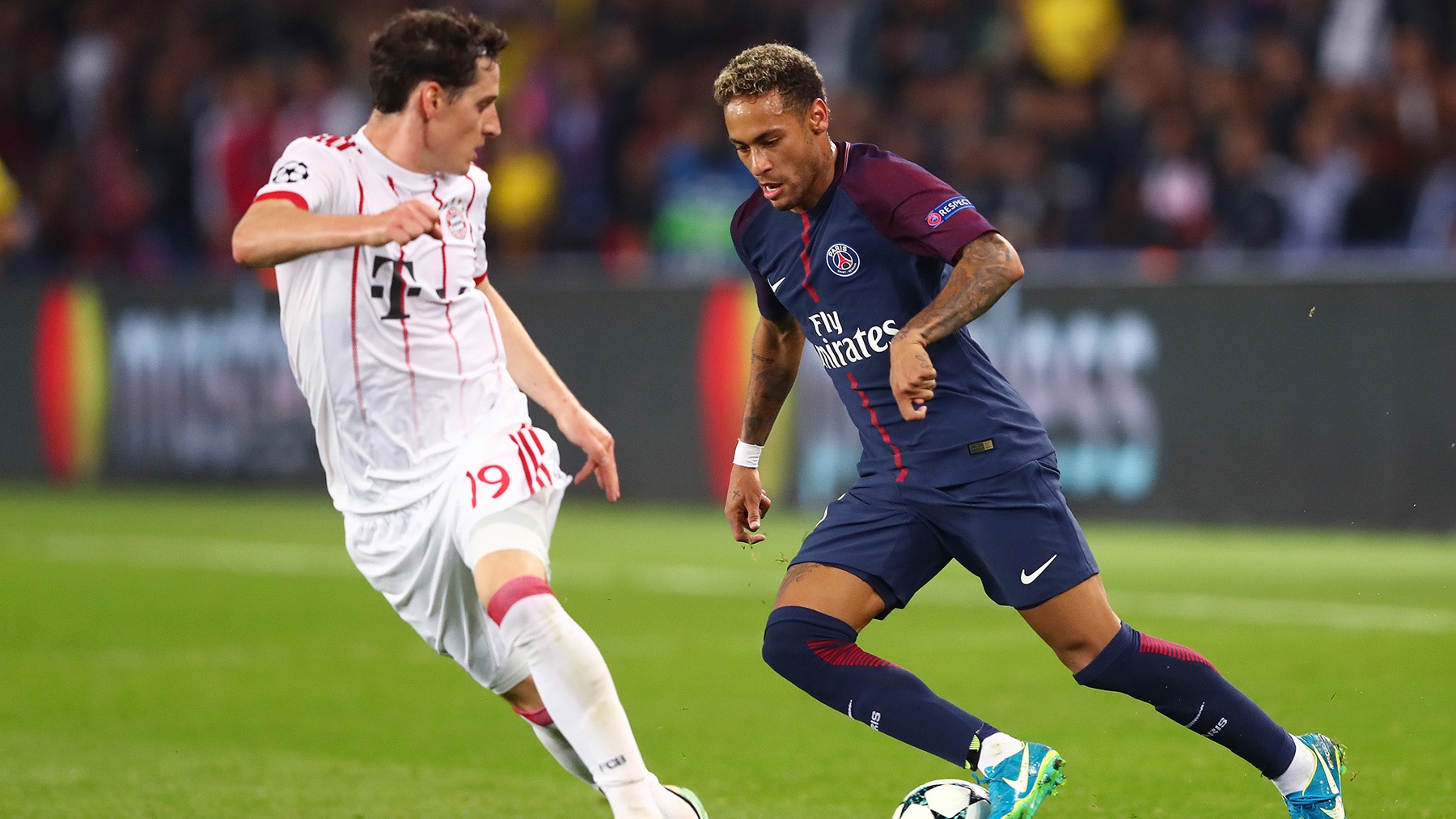 Bayern vs PSG: Chu nha quyet tam doi no hinh anh