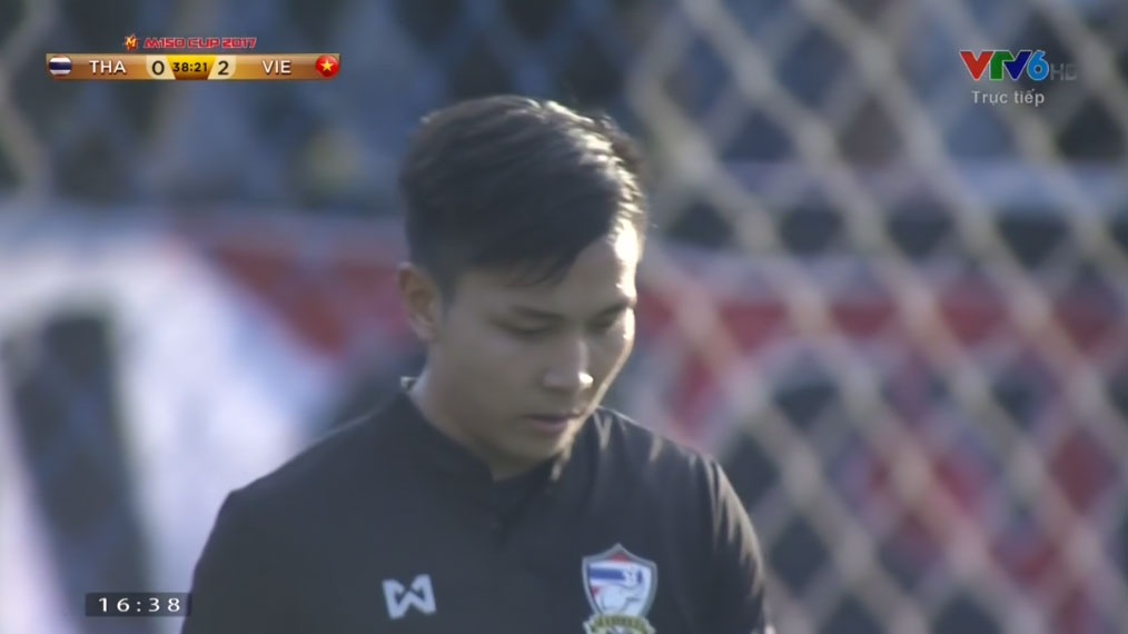 Pha can pha 11 m cua thu mon U23 Viet Nam hinh anh