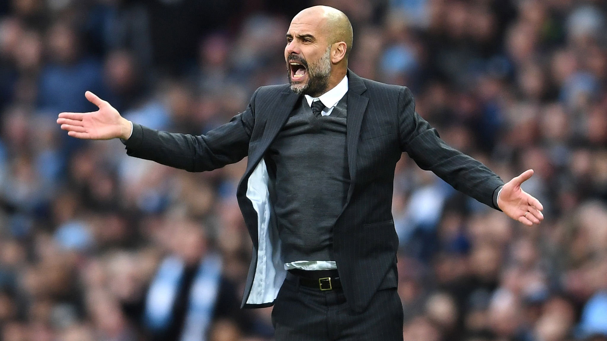 HLV Guardiola: 'Lich thi dau tai Anh khong bao ve cau thu' hinh anh