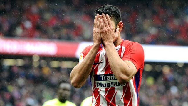 Diego Costa ghi ban va nhan the do hinh anh