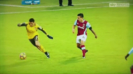 Nhung pha xu ly dinh cao cua Sanchez mua nay hinh anh