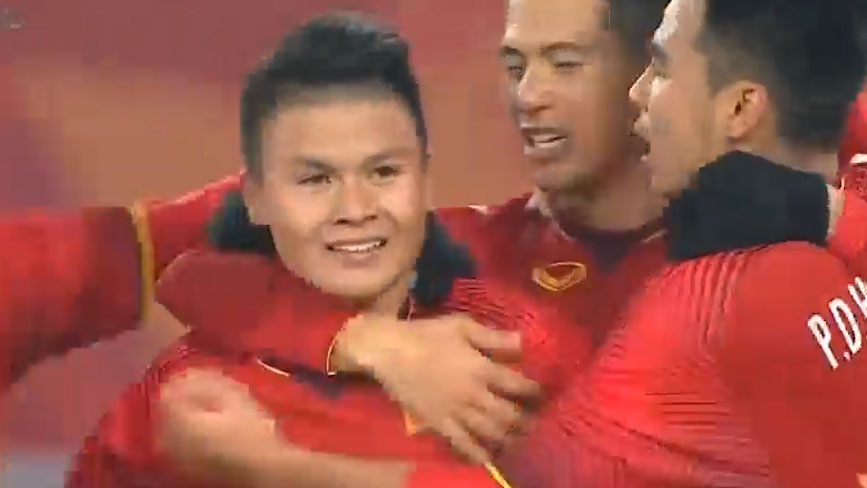 HLV Park Hang-seo va CDV an mung cuong nhiet hinh anh