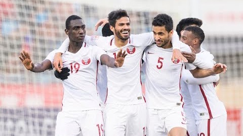 Highlights U23 Trung Quoc dung buoc o vong bang sau tran thua Qatar hinh anh