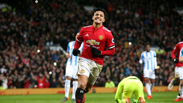 Manchester United vs Huddersfield: Sanchez hay nhat tran hinh anh