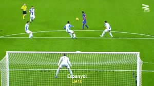 Nhung pha xau kim an tuong trong su nghiep cua Messi hinh anh